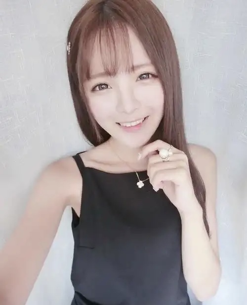 林森2館:嫣然